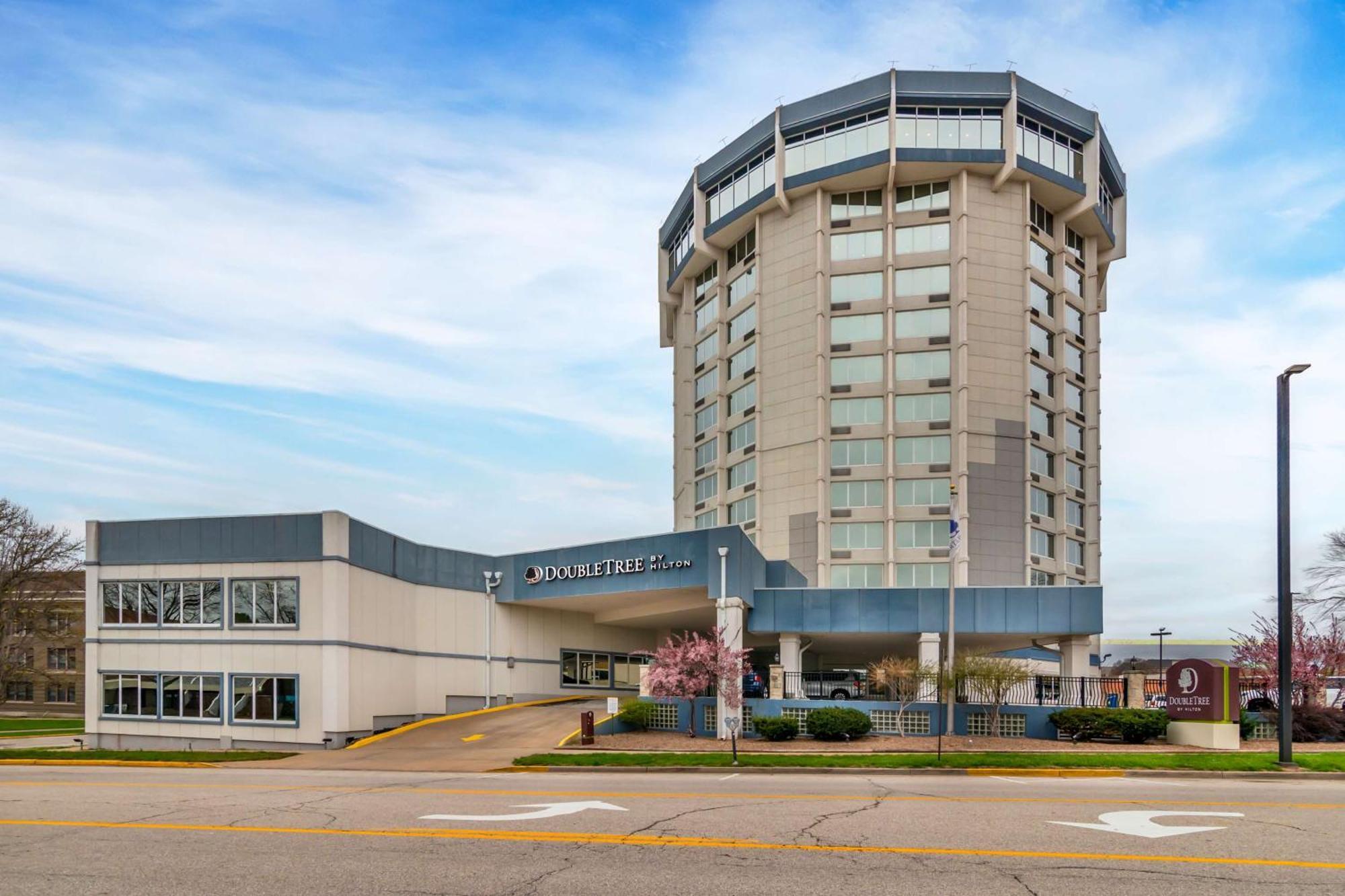 Doubletree By Hilton Jefferson City Eksteriør bilde